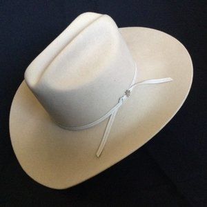 Bailey Cream-colored Cowboy Hat  Sz 6 7/8